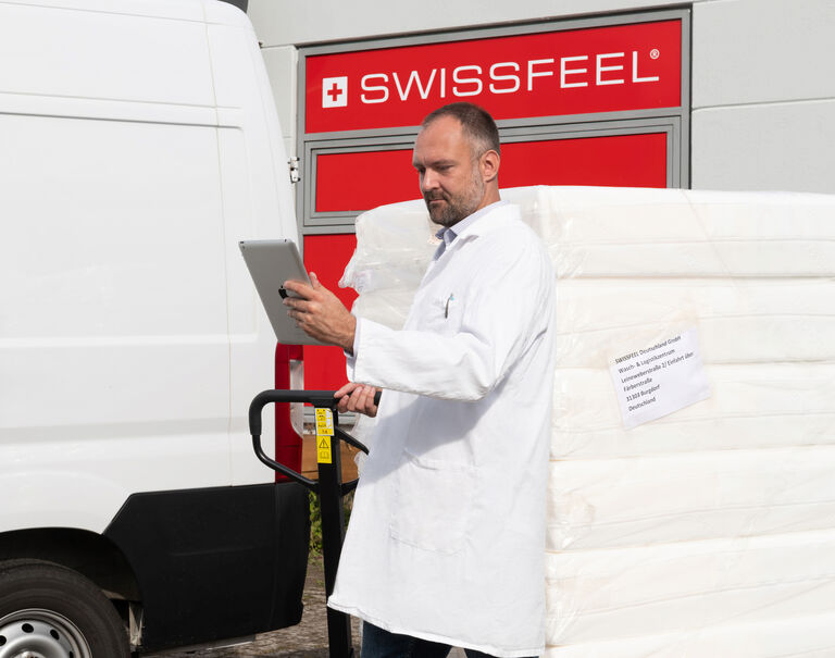 Anlieferung Matratzen